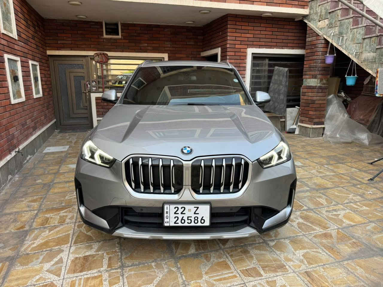 🚘🔥 BMW X1 2024 | الإصدار الجديد 🔥🚘
💰 السعر: 275 ورقة
📞 ***********

✨ للبيع BMW X1 موديل 2024 – الشكل الجديد – Full Option ✨

سيارة نظيفة جداً ومرتبة، بلون برونزي مميز ونادر، ومواصفات غنية جداً 🔥👌

🔹 BMW X1 2024 – New Generation
🔹 Full Option – فول مواصفات
🔹 XDrive – دفع رباعي
🔹 محرك 2.0 Turbo
🔹 ناقل حركة Automatic 7-Speed DCT
🔹 شاشة BMW Curved Display
🔹 Digital Cockpit
🔹 نظام Apple CarPlay & Android Auto
🔹 كاميرا خلفية + حساسات Parking Sensors
🔹 LED Headlights
🔹 إضاءة داخلية Ambient Lighting
🔹 مقاعد كهربائية
🔹 تحكم كهربائي بالمقاعد
🔹 مقود متعدد الوظائف
🔹 Cruise Control
🔹 أنظمة أمان ومساعدة متطورة
🔹 Blind Spot Assist
🔹 Lane Departure Warning
🔹 Front Collision Warning
🔹 Automatic Emergency Braking
🔹 حساسات مطر وإضاءة
🔹 تكييف أوتوماتيك
🔹 تشغيل بصمة Keyless Start
🔹 دخول ذكي Comfort Access
🔹 جنوط رياضية
🔹 فتحة سقف
🔹 فرش داخلي فاخر

📍 العداد: 29,000 ميل فقط
🎨 اللون: برونز مميز جداً 🤎
🔢 مرقمة جديد – أربيل – بأسمي شخصياً

⚠️ الضرر: جانبي، عبارة عن الجاملغ وجزء من الباب فقط، والسيارة نظيفة جداً.

💎 فرصة مميزة لمن يبحث عن X1 الشكل الجديد، فول مواصفات، لون مميز وعداد قليل.

📍 العنوان: بغداد – الدورة – شارع أبو طيارة
📞 للاستفسار: ***********

💰🔥 السعر: 275 ورقة فقط
