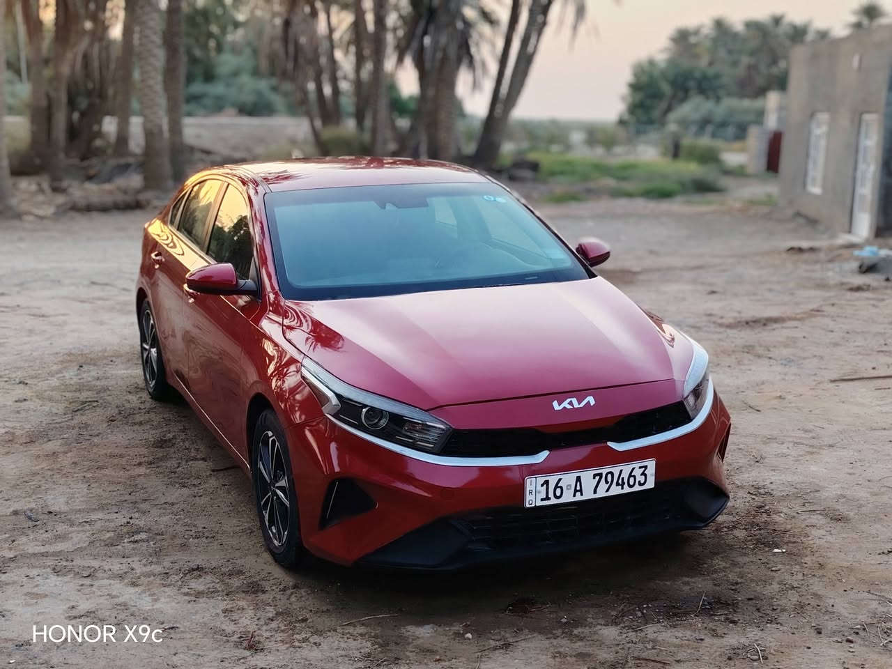 السلام عليكم 
*للبيع كيا فورتي 2024 وارد امريكي - ماشية 22 الف فقط*

🚗 سيارة جاهزة من كلشي ما بيها أي نقص

*المواصفات:*
- الموديل: 2024
- المحرك: 2000 دوش DOHC
- الكير: اوتوماتيك /    CVT
-
- الفئة: LXS
- الممشى: 22,000
- الشاصي: 3KPF24AD3RE704257
- الحادث: حادث امريكا مرفق وية المنشور

- رقم قادسية - شهداء
- سنوية وهزة جدد
- انطيك وكالة سنتين وتكون حرة بأسمك

*العنوان:* الديوانية - قضاء البدير
*للاستفسار:* ***********

نص مكتوب في الصور:
- HONOR X9c