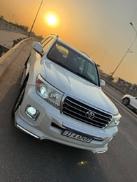 لاندكروز • ٢٠١٢ • بريم كشن