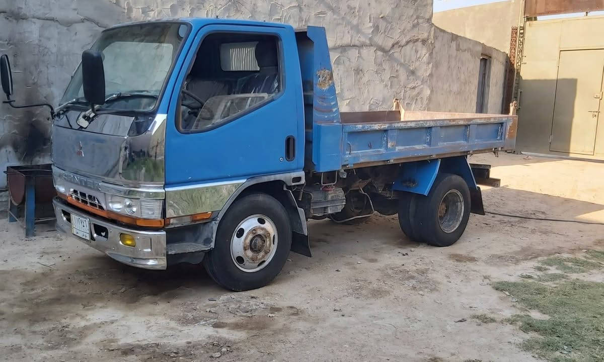 سلام عليكم سياره كنتر بزون البيع بلادي قلاب شاصي مكفوله كفاله عامه موديل96 العنوان ذي قار الناصريه سياره فحل سياره جديد *********** انتصل عل هذا الرقم
