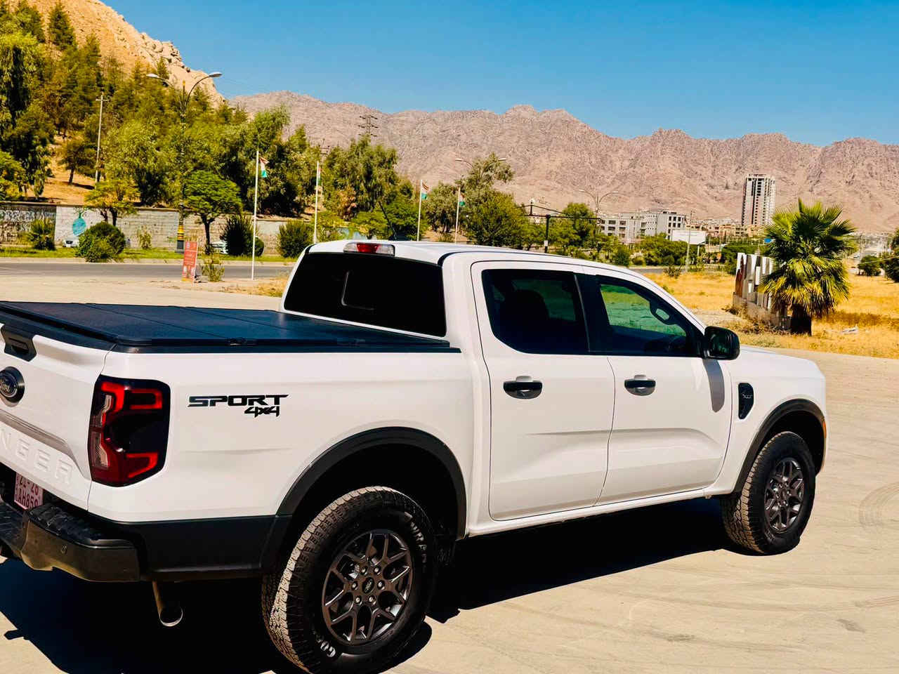 فۆرد ڕەنجەر 2024 مواسەفات XLT Sport 4*4    
دەبل اكسل
تەنها11000 مایڵ ڕۆشتوە
لایتی بیلادی خراوەتەوە سەرڕاداری پیشەوە
ئۆتۆ هۆڵد
ئۆتۆ برێك
شەغال
سەیارەكە زۆر زۆر جوانە
تاقم كوشنی ڕاپتەری تێگیراوە
سڵایدی دواوەی سەر سندوقی بۆ دانراوە
ناو بۆدی بۆ 
بەستراوە
سەیارەكە یەك پارچەی بۆیاخە بەس جەمەلەغی پێشەوە
جەمەلەغە بیلادیەPDRدەكرێ و دەبێتە كلین
سەیارەكە مانگێك و بیست ڕۆژ كاتی ماوە
هیچ هیچ نەقس و مەسرەفێكی نیە
ئەوە ژمارە شانسیەكەی 1FTER4HH5RLE43141

سعر : لە کۆمێنت داوای بکە ڕاستەوخۆ بۆت دێت 🤖 

گێر و مەکینەی بەشەرت 
هیچ کێشەیەکی تێدا نییە 

ژمارەی خاوەنەکەی 
***********watsup+viber
***********
شوێن ڕانیەـــچوارقوڕنە
