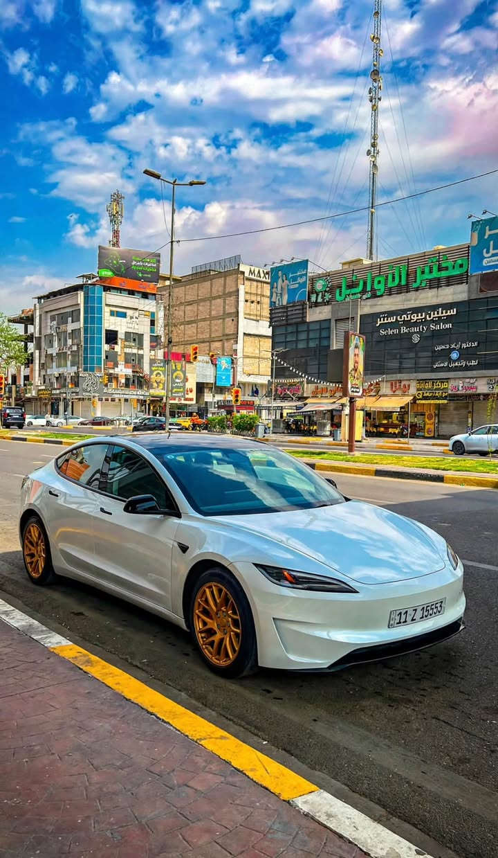 تسلا مودل 3 دبل ماطور لونك رينج 2024 🤍
السيارة عليها كت بيرفورمنس بالواقع احلى من الصور
حادثها امامي كفاله لغد وشاصي
ماشيه 18 الف كيلو
اونلاين مربوطة فون كي تطبيق تسلا الاصلي
رقم بغداد مميز وهزة جديدة دينار متصرف عليها تحويل مباشر
تفاصيل اكثر متواجد فقط واتساب ***********
