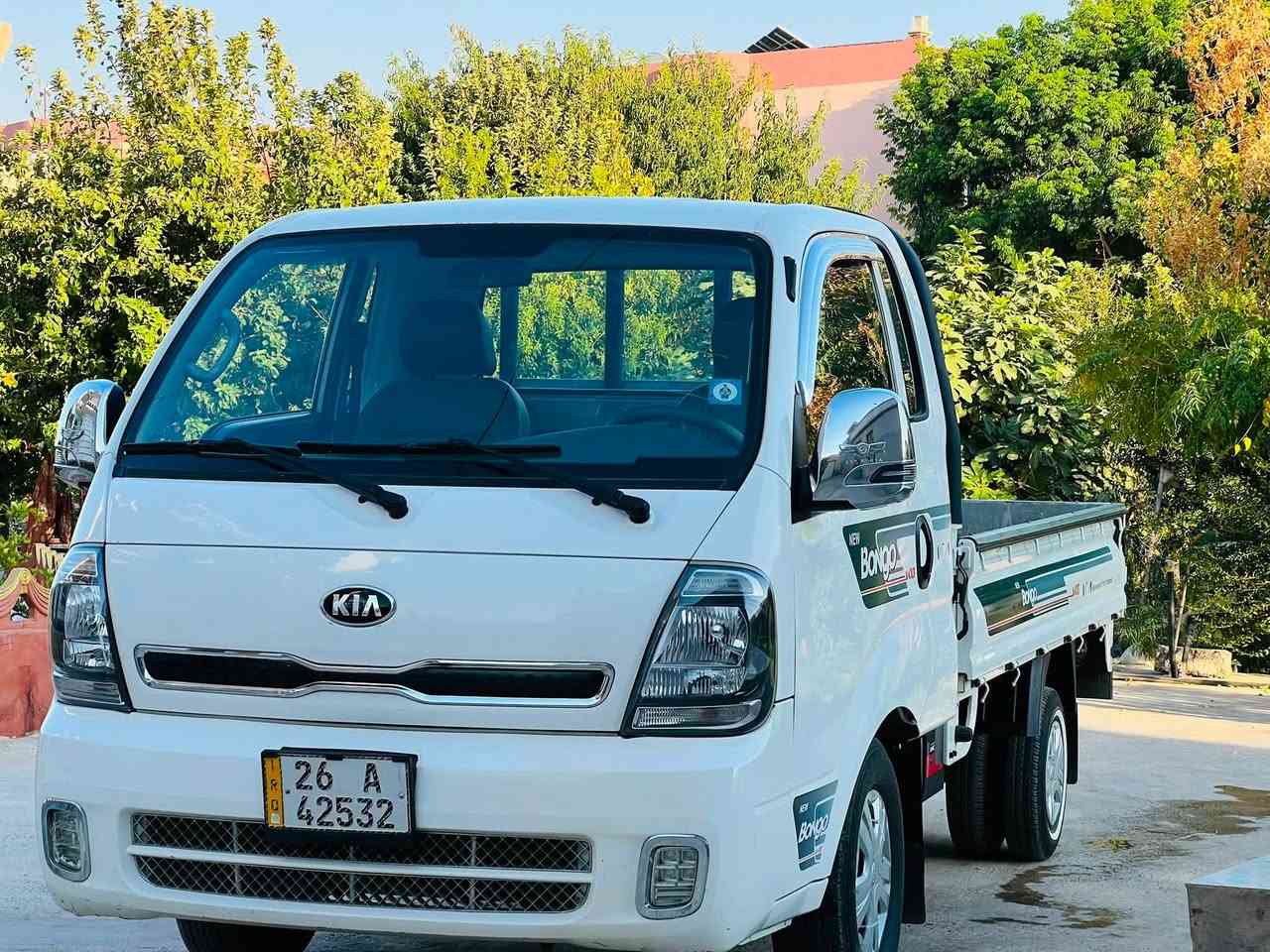 السلام عليكم كيه للبيع موديل 21 رقم صلاح الدين شرط التحويل مكفوله كفاله عامه كلها عل وضع الشركه مامفتوح بيها برغي گير محرك اكسل وضع شركه شاصي شرط ماشايله حمل تبريد ثلج تايرات جدد السياره مال بيت ماتصرف عليها ربع السعر 136 وبيها مجال شي قليل مكان السياره قريه المسحگ الشراي يتصل ***********
