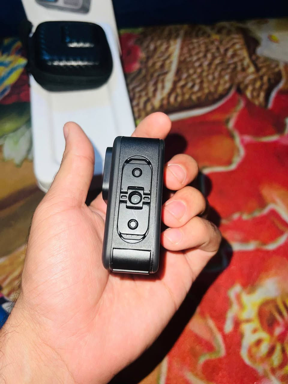 📸 GoPro HERO 13 Black للبيع

🔥 كاميرا أكشن احترافية بحالة ممتازة
✅ GoPro HERO 13 Black
🎥 تصوير فيديو بجودة 5.3K
📷 صور بدقة عالية
🛡️ مقاومة للماء ومناسبة للمغامرات والرحلات
🎒 وياها العلبة + حقيبة حماية + قاعدة تثبيت
✨ الكاميرا نظيفة وتشتغل بصورة طبيعية

مناسبة للتصوير الاحترافي، السفر، الرحلات، السيارات والدراجات 🏍️🌄

💰 السعر: 450 وبيها مجال بسيط كامره بعدها شركة
📍 المكان: كربلاء 
📞 للتواصل: ***********
***********
خاص موجود واتساب موجود
