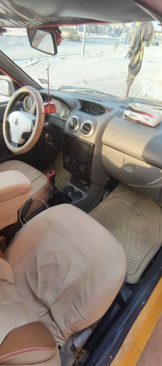 سيارة سايبة ٢٠١١ مكينة كارتون علا الشرط حديدية جديدة وصبغ عام رقم كربلاء تحويل مباشر السعر ٢٧ وبيهة مجال ***********
