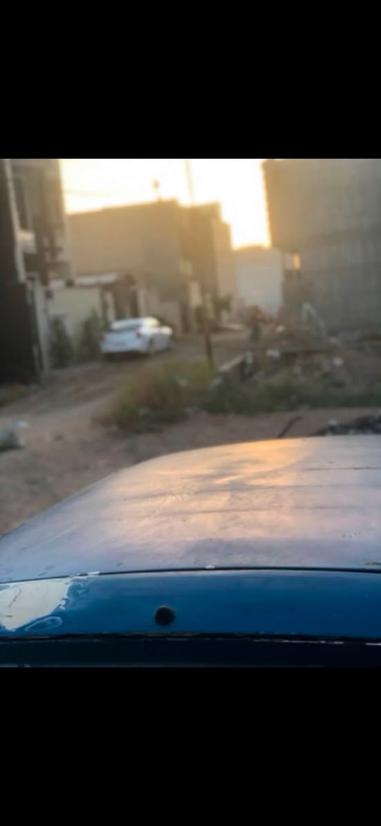 سبورتج ٩٤رقم بغداد باسمي
كير عادي فور ويل كير ومكينه بلاد بشرط 
صدر جديد تخم تاير جديد مابيها اي نقص سعر ٢٧ وبيها مجال الرقم ***********

نص مكتوب في الصور:
- ١:٠٦
- ١٢
- ديالي
- ١٥ تشرين الثاني، ٢٠٢٥ ٩:٠٤ ص
- تحرير
- بورتريه