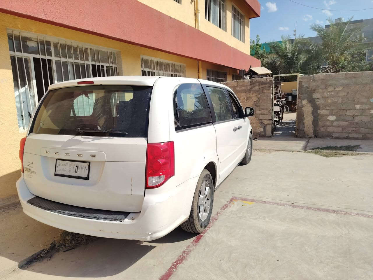 دوج كرفان سياحي
2011Dodge Caravan

⬅️موديل 2011
✅محرك3600
✅محرك وگير شرط
✅تثبيت سرعة
✅رقم نينوئ قديم 
✅بطارية جديدة🔋
✅تحويل مباشر  
✅ تحكم سترين  
🏁كوبون بنزين 
🚨كشنات بلع
🚧 صبغ تقريباً شبرين بالجاملغ الخلفي
🚧 باب السائق مبدل باصلي شرط لاصبغ ولامعجون
🕹️مكان السيارة الموصل 
⚠️البيع نقد
💸للسعر 115 بيها مجال بسيط
⬅️للاستفسار

***********☎️

***********☎️

