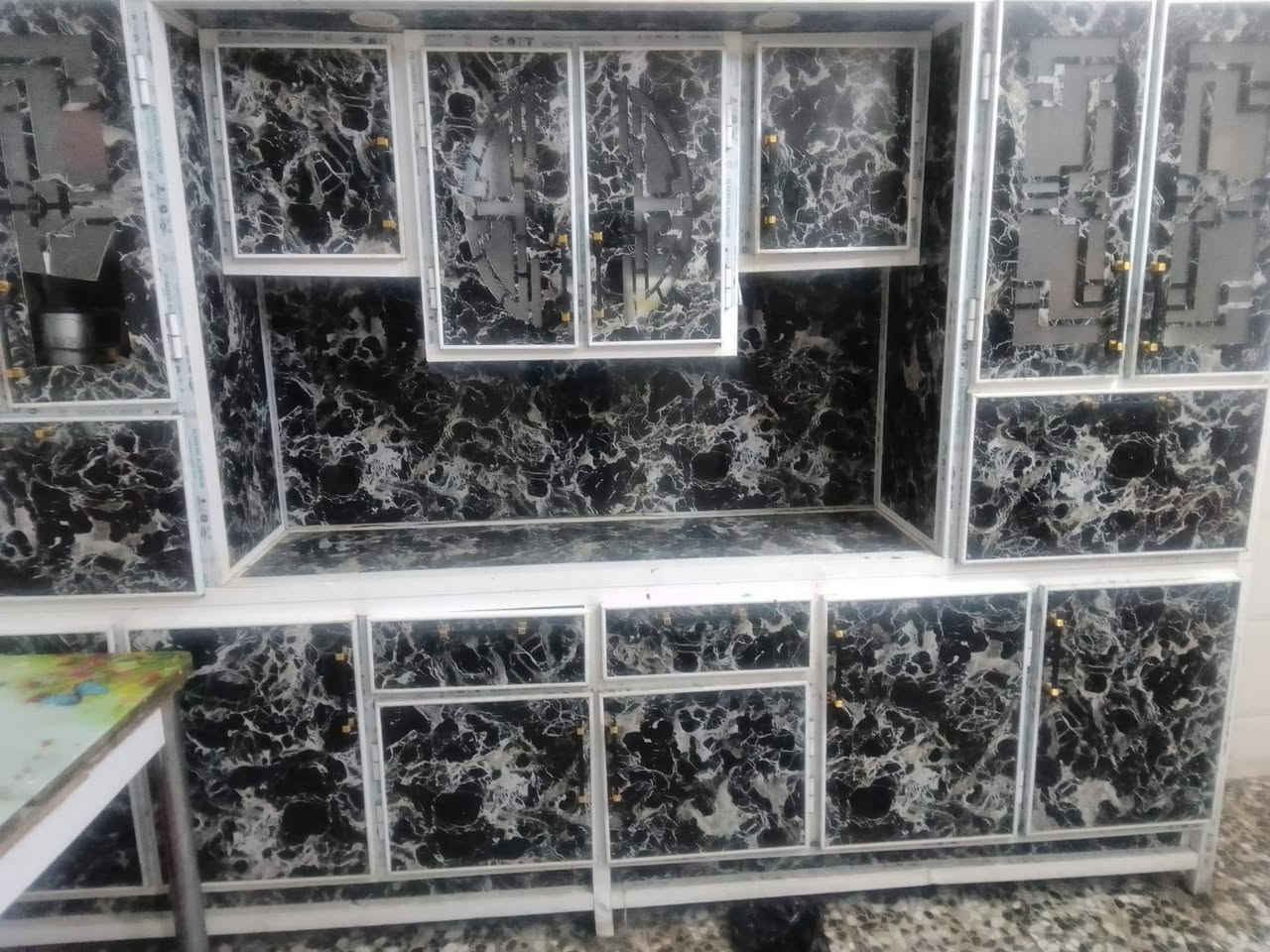 بوفيه • خزائن • ماكو تفاصيل