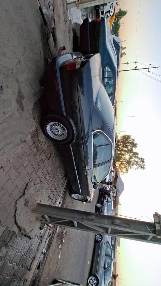 بيئيم Bwm  موديل 1991  كير عادي  4 جام كهربائي 5 بردات  محرك 528  بدون ضرر سيارة كلش نضيف سنويه جديد  لحد 2028. بيه بطاقة بنزين  تاخم صدر كله جديد  شرط تحويل  سيارة مابيه اي مصرف   تبريد ثلج بشرط  كيرو محرك بشرط  

للسعر  خابرني عل موبايل  مكان سيارة كركوك
 
 رقم موبايل *********** كركوك, العراق
