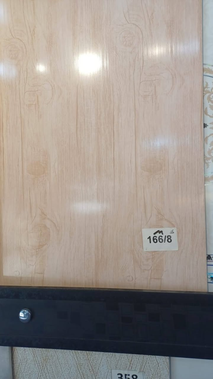 توفر سقوف ثانويه بيع جمله ومفرد للاستفسار ***********

نص مكتوب في الصور:
- 14538