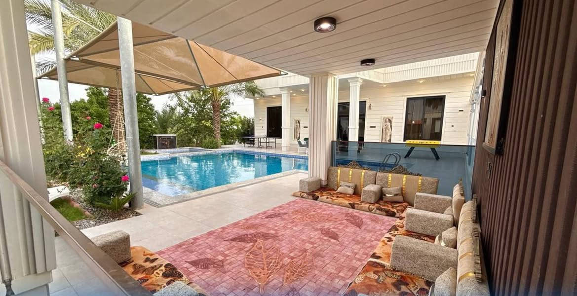 منتجع🏝️vip
موثقه بتطبيق اجرلي 
***********
يتوفر كافة وسائل الراحة 👏🏻
مسبح كبير🏊🏻
مسبح صغير🏊🏻‍♀️
غرفتين نوم وصالة كبيرة مكيفة🏘️
مطبخ داخلي 🥘🍚
شواية سمك و كافة ملحقاته🍖🍗
مراجيح🎡⛱️مع العاب للاطفال 
منضدة 🏓 
فيشة 🕴🏻🕴🏻
بليارد🎱

🔹شبكة انترنت 📶
🔹كهرباء 24 ساعة💡

📍موقع المزرعة صلاح الدين قضاء بلد

للحجز اتصل☎️***********
