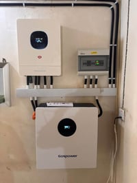 منظومة شمسية • بطارية 5kWh • السبتية