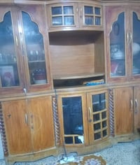قطعتين • بوفيه • باب مكسور