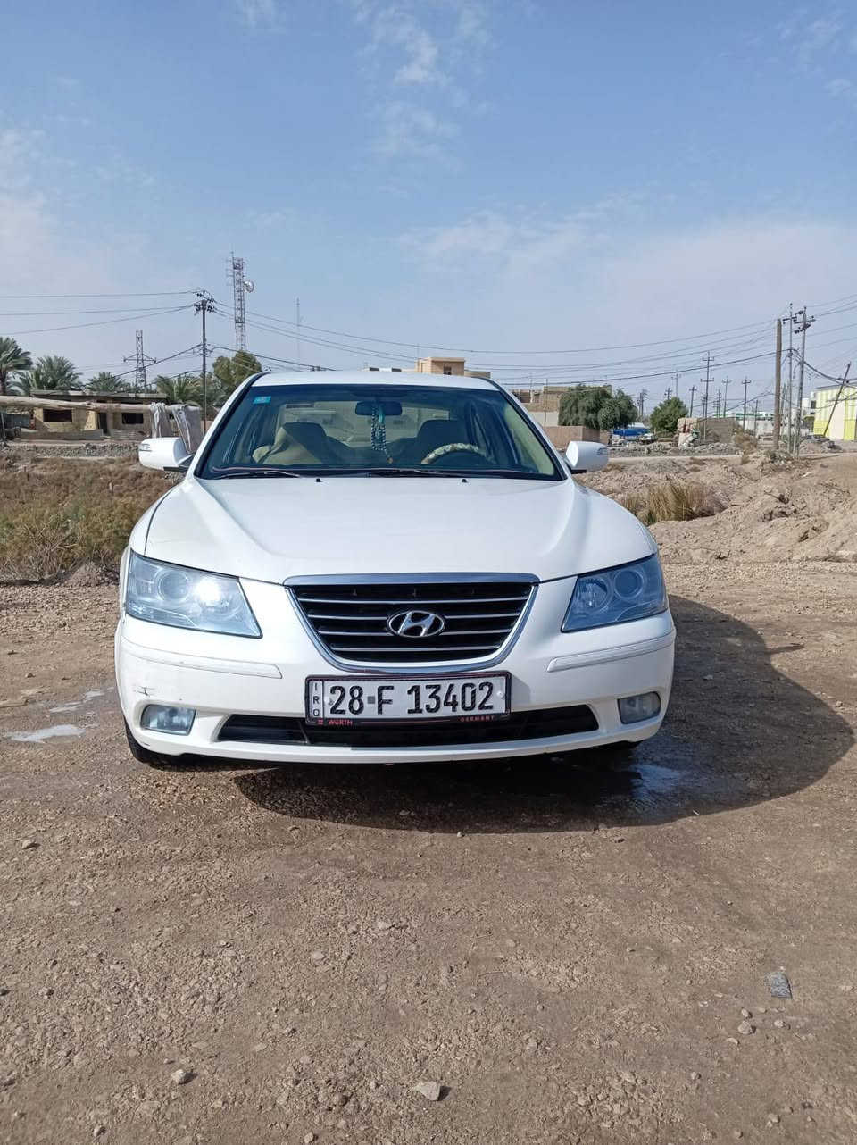 السلام عليكم سوناته للبيع فقط موديل 2010 وارد خليجي مكينه 2400 دوش سياره مكفوله كير مكينه حداديه نضيفه السياره باسمنه فول عده الفتحه بيه السياره بيها صبغ صفحه لا معجون ولا ظربه فقط صبغ رقم نجف ومكان نجف 110 وبيها مجال *********** مامتواجد علفيس هاذه الرقم بي واتساب
