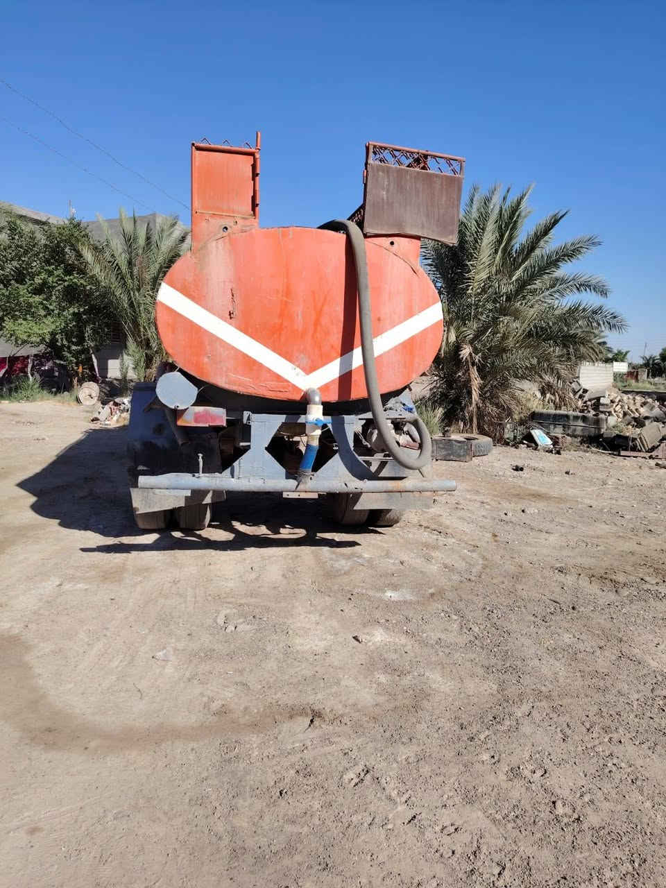 فولفو • موديل ٨٣ • محرك ناقص