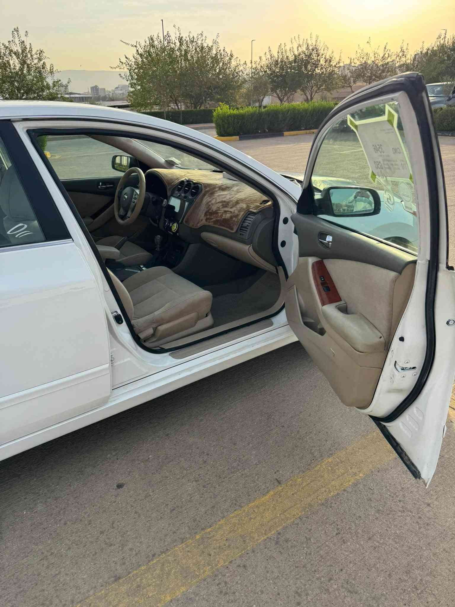 التيما ٢٠١٢ • جير عادي • تاكسي