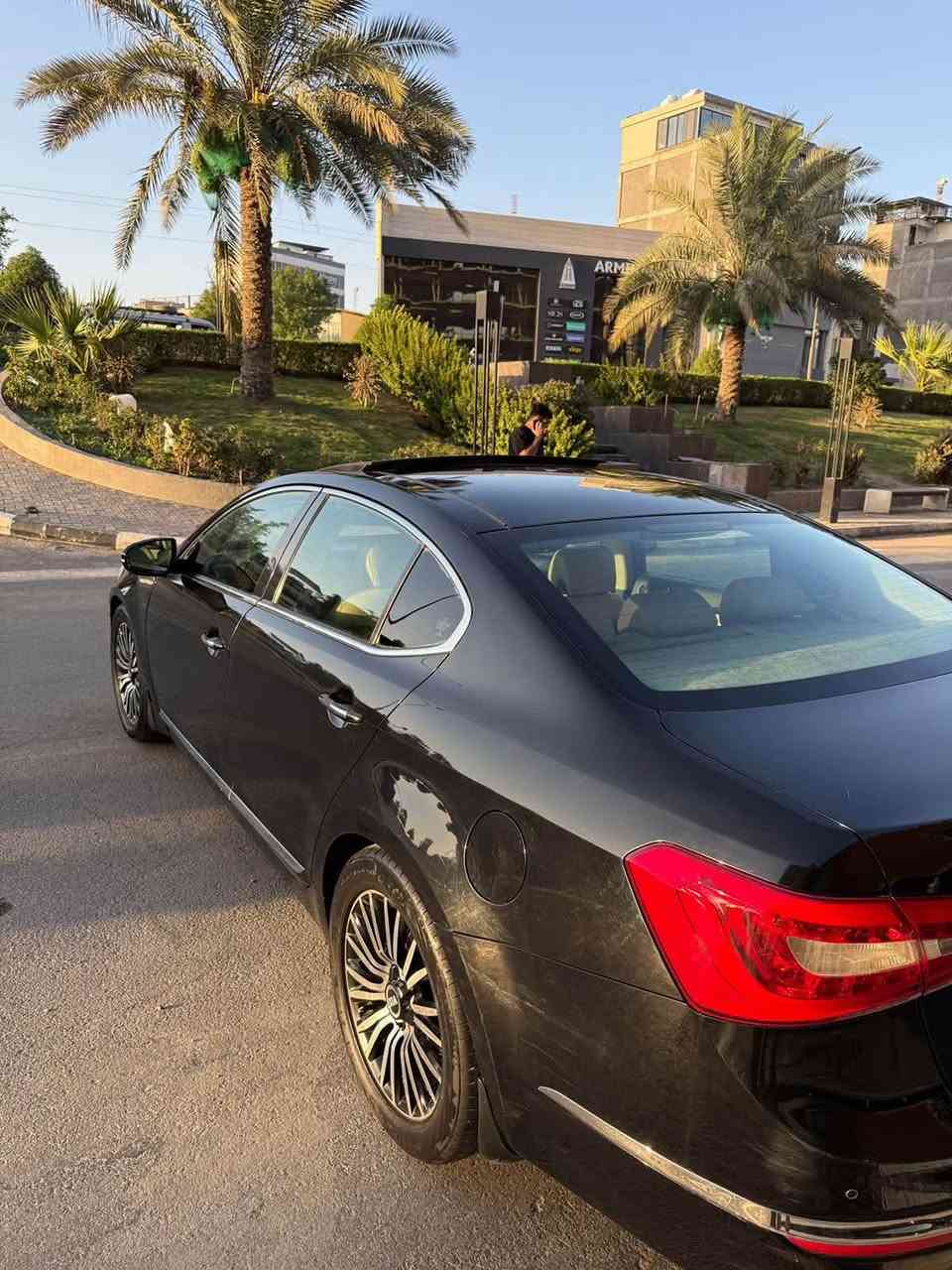 للبيع او مراوس
كيا كادينزا 2014 خليجي فول 1/1 
السيارة مواصفاتها معروفه 
بانوراما طگتين
محرك V6  سلندر ( 3500)
اشاير مري
مري قلاب شفط
زنون بلادي 
شفتات ستيرن 
شاشة وكاميرا وحساسات 
تبريد قطعتين منفصل
بلوجكتر LID
اشاير ترحيب LID
كشنات جلد كهرباء
رقم اربيل الدولي تحويل ثاني يوم
مكان السياره بغداد 📍
(محرك مفتوح)
السعر(115) بيها مجال بسيط
للاستفسار ***********
