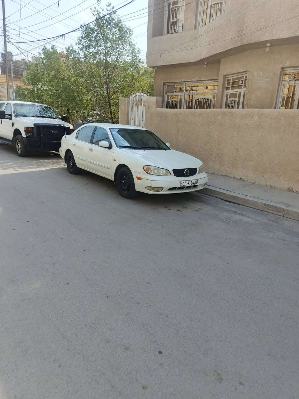للبيع نيسان مكزما 2001 رقم بغداد بأسمي كير اوتمايك سنوية جديد السيارة مدنية مو مال مزاد محرك وكير بلاد مكفولات ادامة كاملة + حدادية بحالة جيدة.. تبريد ثلج كهربائيات كلها بلاد.. السيارة مكفولة من الضرر والعيب داخلها جديد تخم تاير وباتري جديد..مكانها بغداد حي الجهاد للاستفسار رقم الهاتف ***********
٦٧$  وبيه مجال  بسيط حك الجيه
