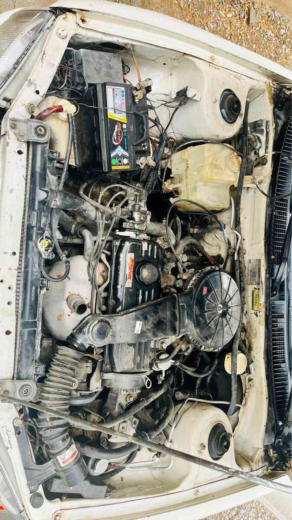 پڕۆتۆن 2004
گێڕ ئۆتۆماتیک
گێڕ و مەکینە بەشەرت
سەرف و سەوت و لێچوونی نییە
تەبرید سارد و گەرم
سەنەوی جنوب بەشەرتی ئەوەلیات و حاسیبە
ماڵی مەدەنی و کێشەی عەشایەری نیە
مووس و بڕاوە بەشەرت 
کامل کارەبایی لەسەر سویچ
دوو جام کارەبایی
قوفڵ مەرکەزی و کۆنتڕۆڵ
Abs
دەعمی قورس و لێدراوی نییە
شوێن سلێمانی
قیست و قەرز و ئاڵوگۆڕم نییە
موشتەری چات بکات السليمانية, العراق
