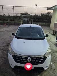 رينو مديل ٢٠٢٠ سبعه راكب السياره مكفوله ماعدى بارد بالبنيد السعر 108 و...