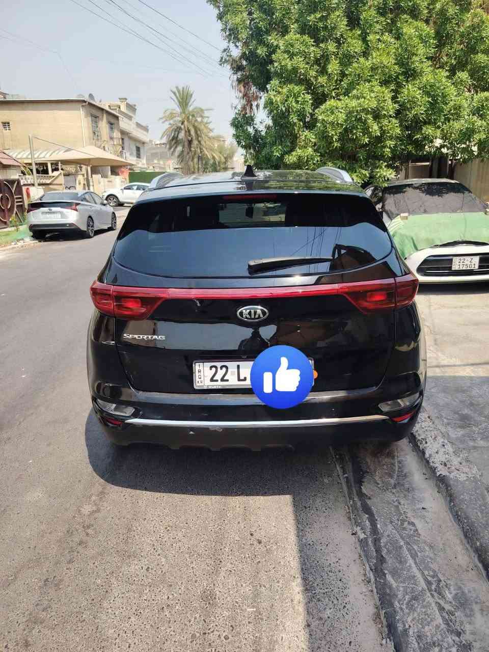 السلام عليكم
KIA SPORTG 2021 وارد امريكي
المواصفات نص فول
مكينه 2400gdi
كشنات جلد تدفئه
مري شفط +اشاير بلمري
رادار امامي خلفي+تحديد المسار
٣ وضعيات قياده (ايكو.نورمال.سبورت) 
وبعد بيها مواصفات والسياره انضف من الصور
حادثها جاملغ خلف السائق+باب صبغ فقط السياره ليبل واحد
ماشيه 42000mil 
السعر 175$وبيها مجال للشراي
مكان السياره بغداد
للاستفسار
***********
