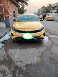 السلام وعليكم فورتي ٢٠٢٣ جيتي لاين مكينة ٢٠٠٠ دوش *كير cvt بلادي وشاد ...