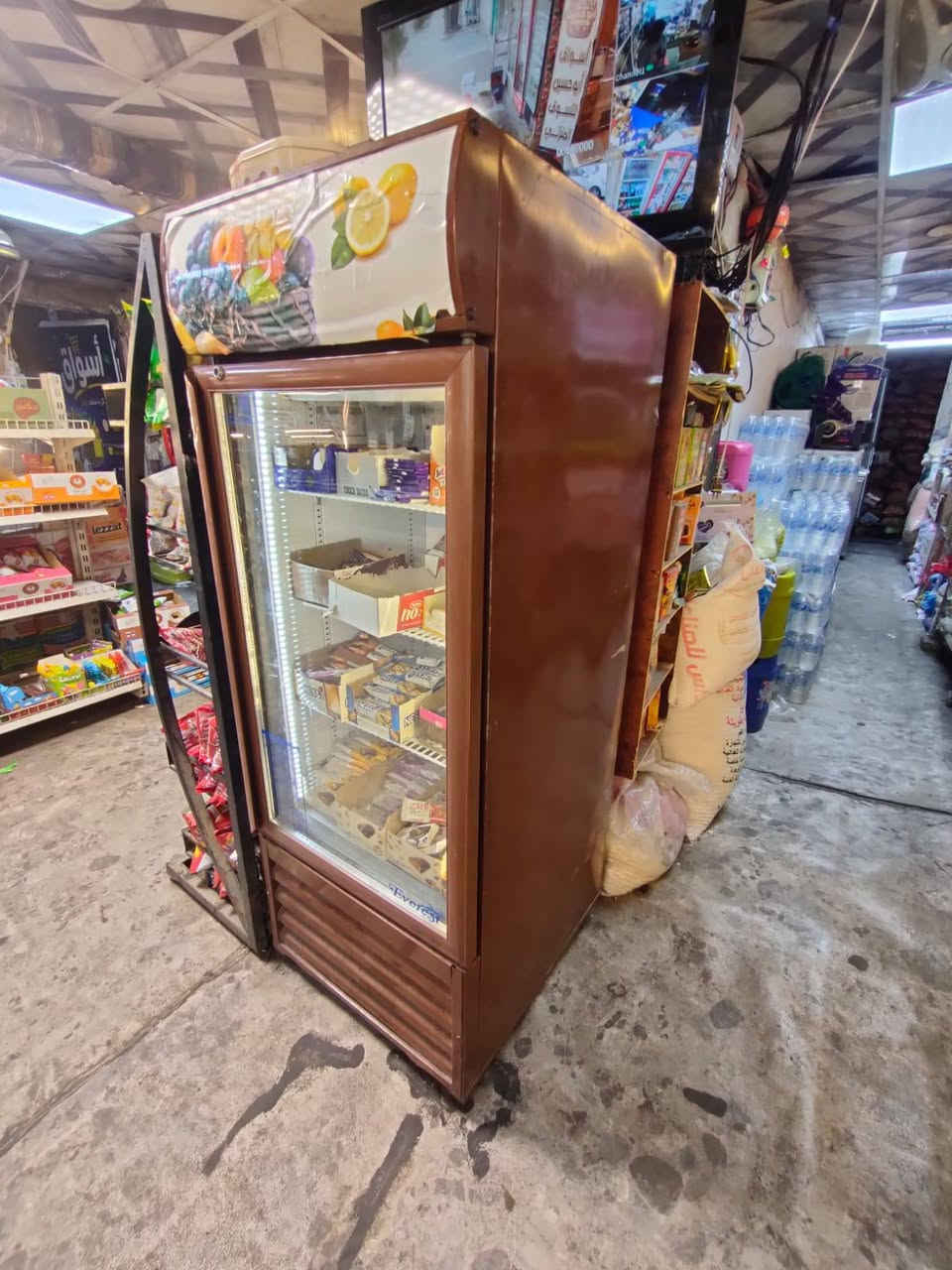 عارضه عموديه الحجم الوسط جديده ما داخله اي تصليح اليوكر الاصلي نشرتها تشتغل واي شي ما ناقصها 
سعر 225 الف 
رقم الهاتف ***********
عنوان بغداد حريه دور نواب ضباط شارع المشجر
