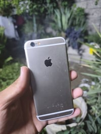 ايفون 6s • ٦٤ • بطاريه ١٠٠
