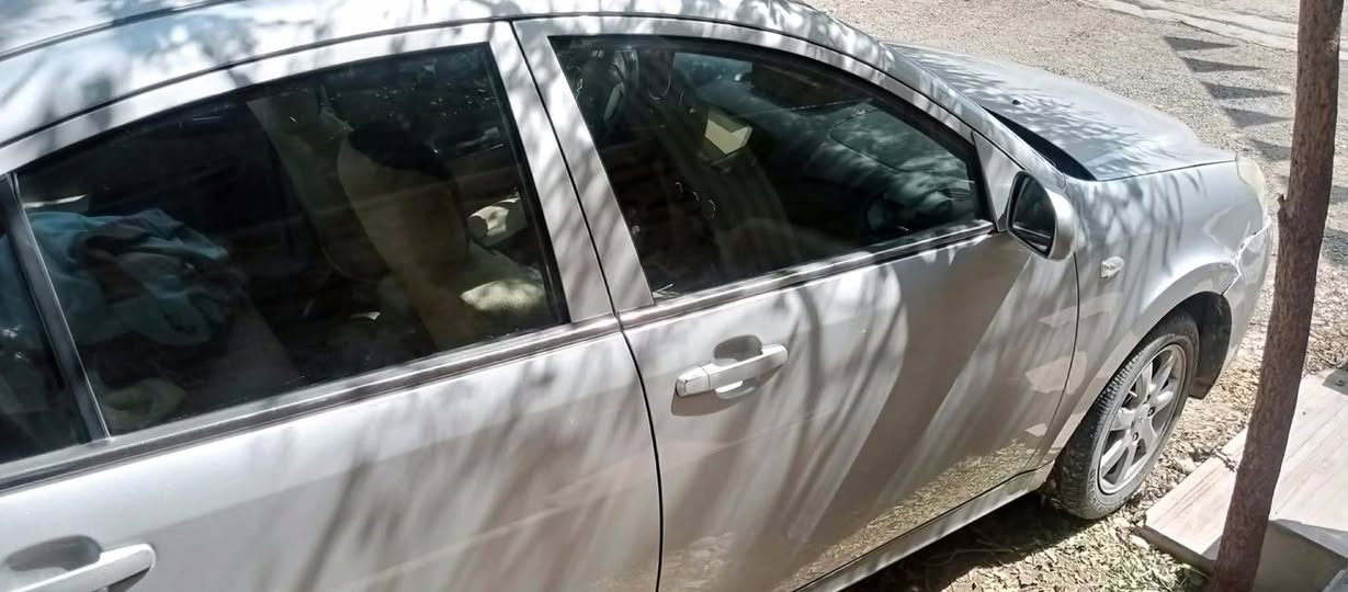 جيري اي فايف موديل ٢٠١٤ رقم سليمانيه خليجي  سوويه لوحه هزه جديد  كير محرك بشرط بلادي تبريد ثلج بيه قطعه واحد صبغ بدون دواخل  اسلايت جلد اتوماتيك سعر ٦٥ ورقه بيه  مجال عنوان كركوك *********** وانساب

