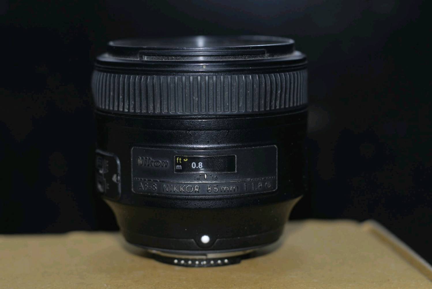 610 Nikon  (فل فريم)
​حالة الكاميرا: (نظيفة جداً / بدون خدوش أو عيوب)
​عدد الشتر: (75 الف)
​🔹 العدسات المرفقة مع الكاميرا:
​عدسة 50mm 1:8f  و عدسة 85mm 1:8f
​عدس
​🔹 الملحقات:
​بطارية أصلية.
​حزام الكاميرا (الستراب).
​​💰 السعر: (اذا فقط البدي 650 مع عدسة 50mm  واذا مع العدستين ف السعر يكون 1مليون 📍 المكان : الديوانية 
📞 للتواصل: (***********)
​الكاميرا مكفولة ومشروطة، وتكدر تفحصها وتجربها براحتك قبل الشراء.