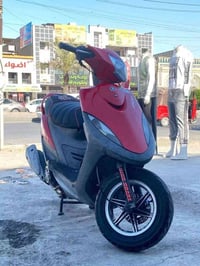 للبيع مستعجل سعر 650وبيها مجال اتصل 07712436749