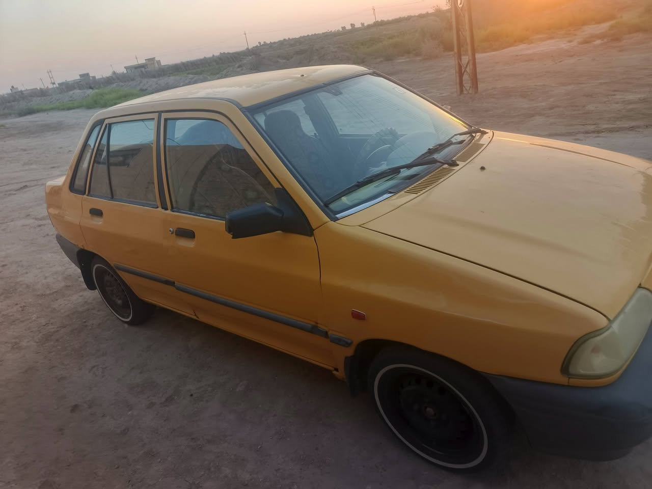 سايبا للبيع موديل 13 
محرك نضيف والكير شاده ع ايدي 
تحويل ثاني يومي 
سياره نضيفه 
سعر 22وبيهه مجال 
***********
