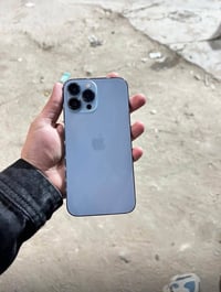 ايفون 13 برو ماكس • لون بحري • بطارية ٨٢٪