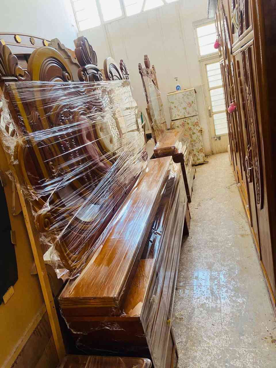 غرفة نوم عراقي مستخدم اخو الجديد وباسعار مناسبة شغل درجة اولى مرتب ضهر جرجوبة السعر 750 الف وبيها مجال للطيبين 
رقم الهاتف ***********
