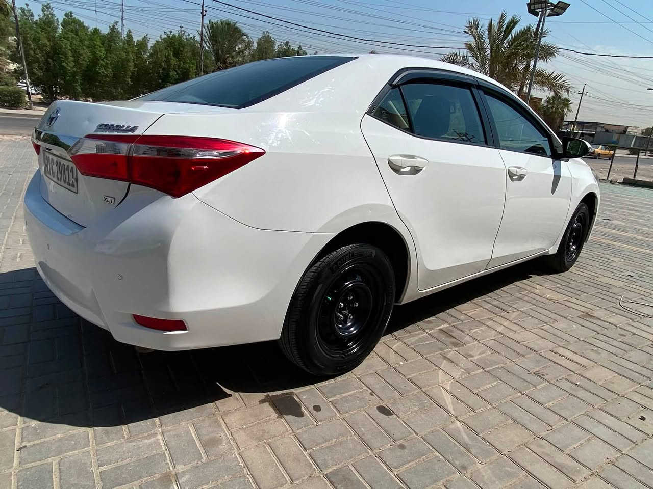 تحية حب واحترام 🌹
كورلا 2015 خليجي 
مكينة 1800
رقم سليمانية تحويل مباشر
كير مكينة تبريد حدادية ١٠٠/١٠٠
بيه صبغ فقط 3 قطع بدون حادث
سيارة جاهزة ترايه لبيت الله 🕋 مرجع شرط
السعر 118 بيه مجال بسيط 
مكان بغداد الكرخ 
***********
