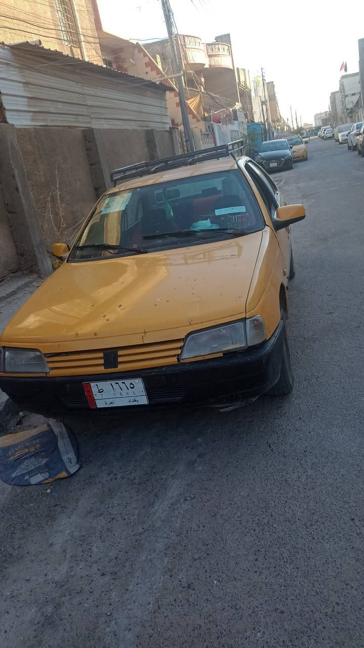 سلام عليكم بيجو رواى
سياره كهرباء كله بلاد 
مسجل شاير 
بكلايتات دبل شاره بور 
كله جاهزه 
رقم بغداد الماني سنوينه نافذه هئيه مصفره 
غرامات وصلين عليه أبو الخمسين حتمال ضاعفن 200 صارن 
نكول سياره مكينه بدايه دخان خفيف واحتمال دهن 
لان مكينه نشطه شك الكاع 
سياره يرادله تنضيف جويتر 
شرط التحويل مباشر 
السعر 15 غراما 200 تنكطع 
سياره والله خير من الله 
مال ناس على باب الله حمل عليه سيبايه تفصال مفصله 
وبلاش فلس ونص 
مكاني بلديات 
***********
.
