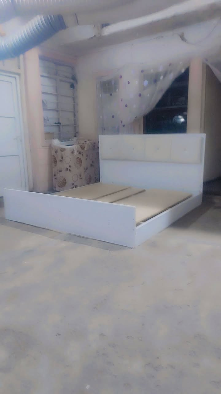 تخت خشب • ثكيل • واصل بيتك
