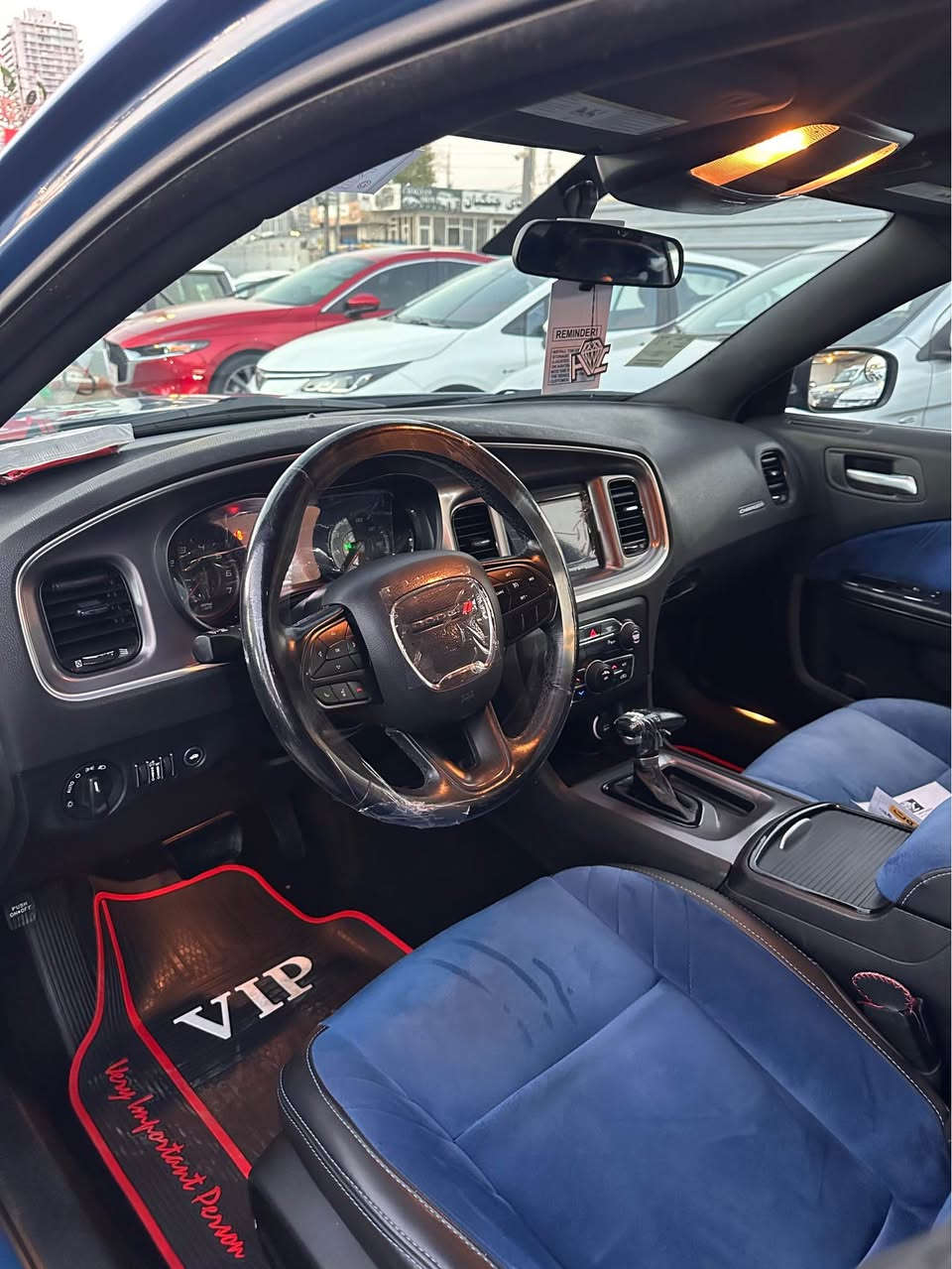 dodge chalger 2021 
 
مواسەفات ئەمریکیSXT 
 2C3CDXBG5MH533553
تەنها بۆنید بۆیاخە بێ ناو گرتن سۆنەرم داناوە
 68.000 میل ڕۆشتووە  
مواسەفات ( شاشە گەورە ناو شین بەسمە دوو سوچی شەریکە حاسە کامێرا ڕادار...) بەناوی خۆمەوەیە سەنەوی تازەیە تایەی تازەیە  لەسلێمانیم 

***********
*********** السليمانية, العراق
