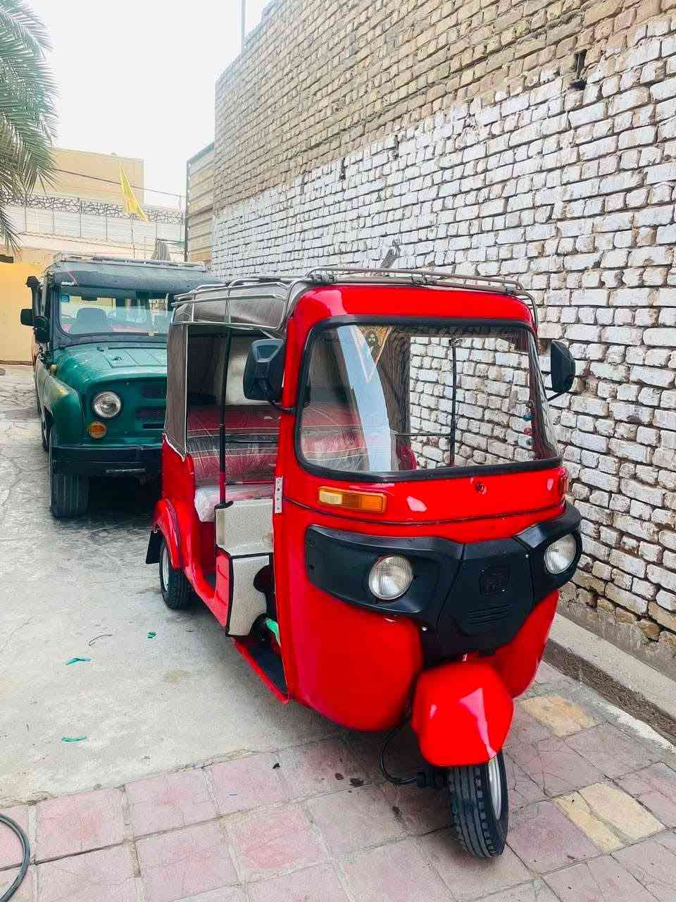 تيكتك معمرة جديد مليونين ونص  يرجى الاتصال على الرقم التالي *********** مستعجل للبيع رجاءن بس الشراي يخابر
