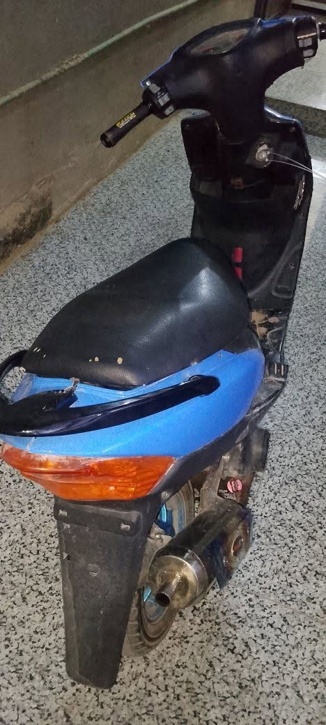 دراجه ماكس عدله 49 بلاد للبيع 
للتوضيح دراجه نكره سلف 
نقصها قبق مال كلجات 
وتنضيف كابريته من وره بانزين المجوهره 
دراجه خير من الله السعر مناسب ***********
