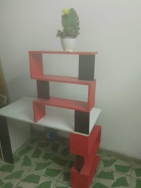 ميز • رفوف كتب • توصيل بغداد