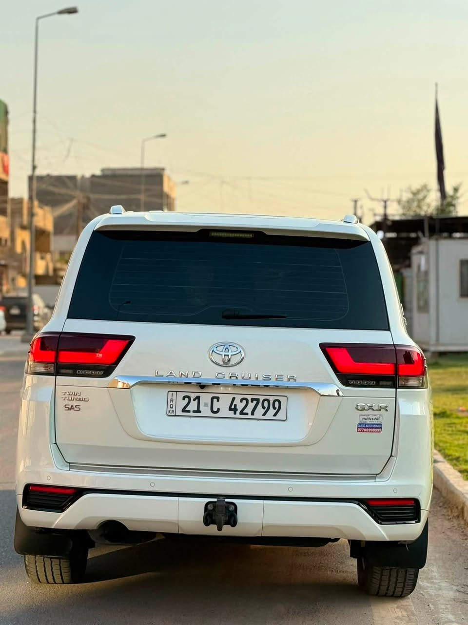 السلام عليكم الاندكروز
GXR 2022 Twin turbo

ماشيه72 km

وكاله SAS

المواصفات:

• محرك 3.5 توربو

• فتحة سقف (سلايد)

• 3 شاشات

• شاشات ترفيه خلفية

• مقاعد جلد

• مقاعد كهربائية

• مقاعد امامية تبريد

• تبريد وتدفئة امامي خلفي

• بصمة الابواب

• صندوق كهربائي

• مصابيح LED وزينون

• 7 راكب

• شحن وايرليس

• حساس امامي خلفي

• حجم العجلات 20 inch

• مكفول كفالة عام كلشي مابيها بل باكيت حتى من جمه الابره 

تفاصيل إضافية:

• مكفولة كفالة عامة من الدعامية إلى الدعامية.

• بدون صبغ، بدون بارد، بدون رصعات، بدون حتى شخط.

• دعاميات هم بدون صبغ، رمل مابي،. بقية كلها بشرط.

• محرك كير بشرط مامفتوح.

• سيارة حيل نظيفة كلشي عل بلاد لوك.

• سنوية وهزه جديده 

• سيارة مابيها دينار مصرف كامل من كل نواحي.

• رقم شمالي.   

كتاب تضليل 

📍مكان لسياره بغداد حي الغدير 

السعر  660 ورقه و بيهه مجال 

رقم صاحب السيارة:

***********
