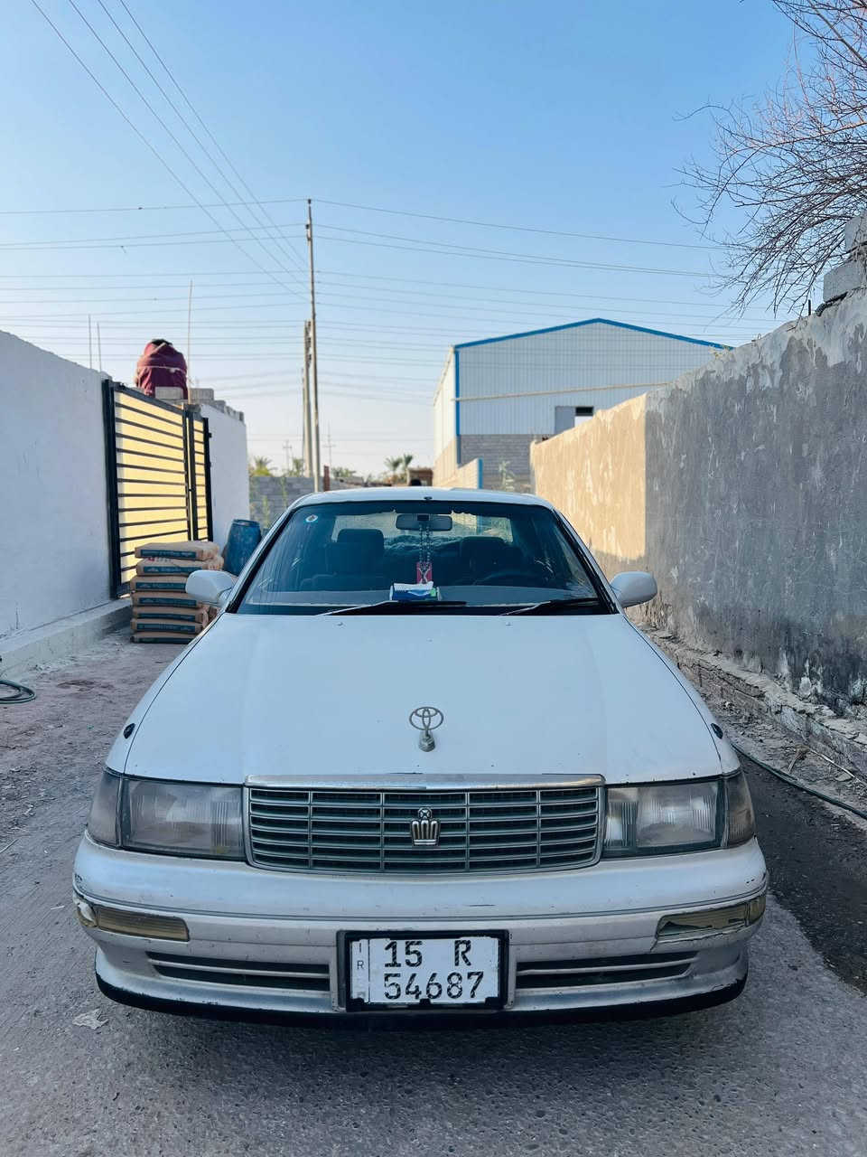 السلام عليكم سياره بطه منفصل مشروع وطني وين ميعجبك حول مديل 1995 سنويه له 31 الهزه بعد بيه 7 تشهر بعده ماصقطه مكينه وكير وحداده خير من الله تبريد ثلج كهربائياته كله شغاله بيه لايت زنون سستم سماعات السياره مانقصه شي السعر 45 وبيه مجال العنوان البصره قضاء المدينه ***********
