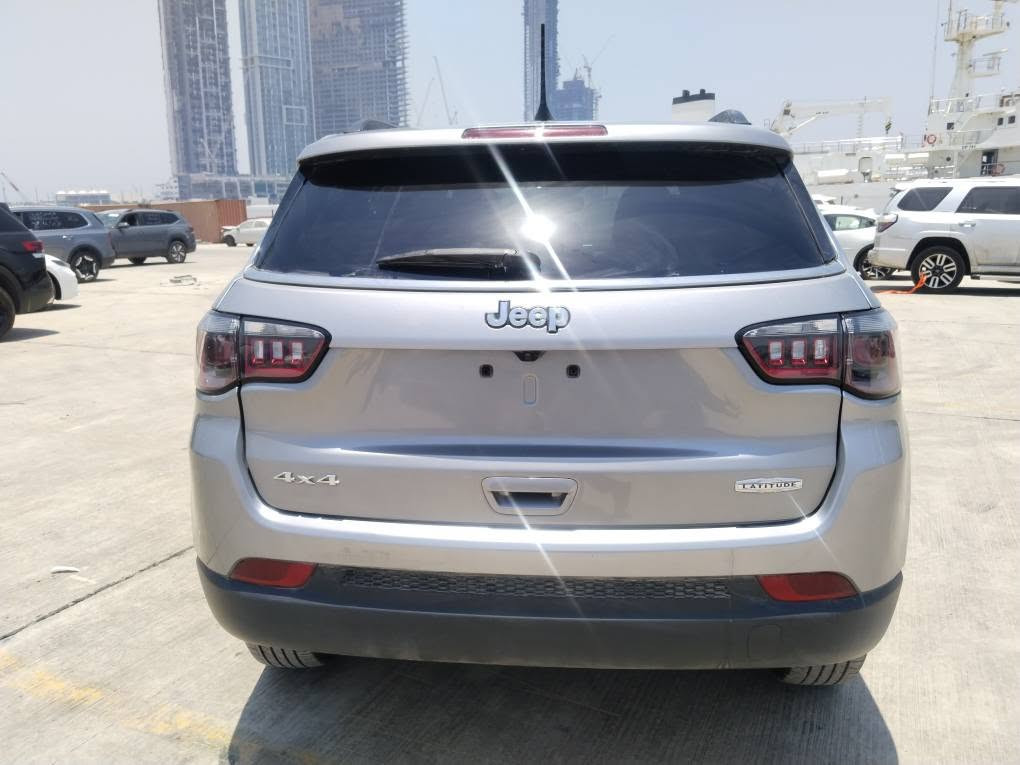 Jeep Compass 2024
لون سلفر 
ماشيه 50 الف ميل
سعر 138 ورقه بدون رقم
حادث سيارة/ ربع بوند فقط صبغ  دواخل مكفوله بدون لغد وبدون شاصي
ايرباك طاك ومرجع سستم شركه 

رقم شاصي   3c4njdbn7rt605622

مواصفات latitude 

بصمه + شغال عن بعد
كشنات جلد 
فور ويل 4×4
تحكمات فول 
تحديد مسار+ قيادة ذاتيه
رادار امامي و جوانب
شاشه ايباد كبير
بريك بصمه 
3 انظمه للقيادة SAND MUD / SNOW /  AUTO
راديترات و ردار و حجر بيئه بلادي شركه 
رقم كاتي تترقم محافظات الاقليم/ اربيل/دهوك/ سليمانيه حلبجه 
مده الترقيم 90 يوم من تاريخ الشراء 
تكلفه الرقم 2360000 دينار كامل مع فحص و هزه مع تبديل جام خلفي اسود
بيع فقط بدون مراوس 
سيارة في اربيل شركه نور البصرة موجوده 
***********
*********** أربيل, العراق
