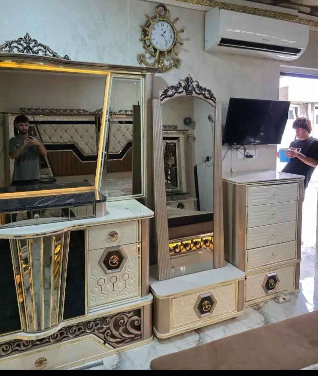 غرفه نوم • ١٠ قطع • نقل داخل كركوك