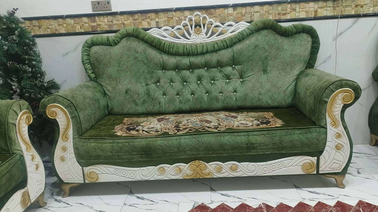 تخم قنفات نضافة فول

***********
***********
