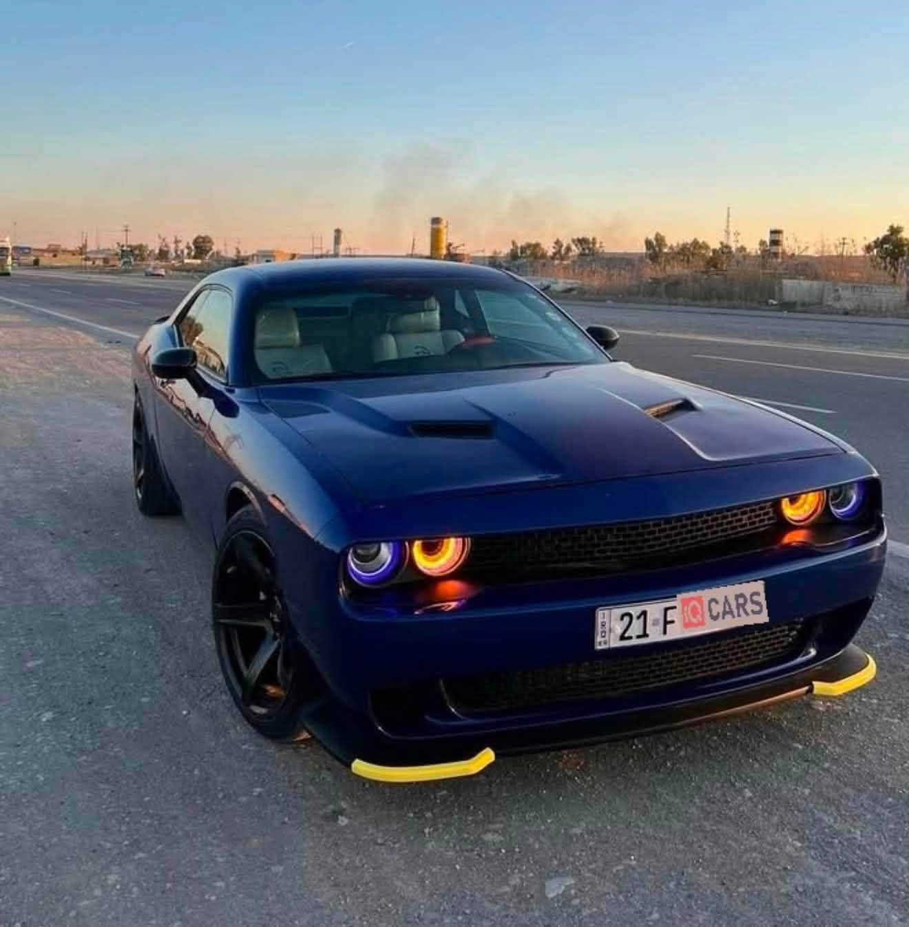 للبيع ١٩ sxt خمس قطع صبغ ثلاث قطع امريكا وقطعتين اثر طخات بسيطه بالعراق بدون دواخل بدون ايرباك مكان اربيل سعر ١٣٥ تلفون ***********
