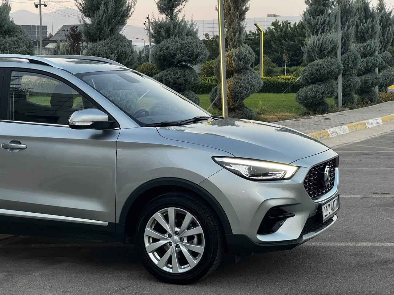 MG ZS 2024 وارد خلیج
مواسەفات کۆمفۆرت
بەصمە و دەرگا بەصمە و بڕێک بەصمە
لایت لید و عەدەسە 
ڕیتایدەر و ئۆتۆ هۆڵد 
شاشە گەورە  سوکان ڤۆلیۆم و تەحدید سورعە
و زۆری تر....... 
سەیارەکە یەک دەستە و بەسفری خۆمان دەرمان کردووە 
١١ هەزار ڕۆیشتووە 

***********
***********

127 گەڵا و مەجالێکی زۆر کەم
