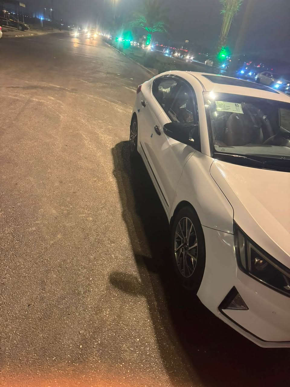 سلام عليكم لتره مديل ٢٠
ماشيه (75 
مكان بغداد 
***********
