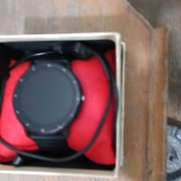 ساعه لمس بسعر مناسب ب 15,000 بمدينه الصدر  التواصل 07717781774